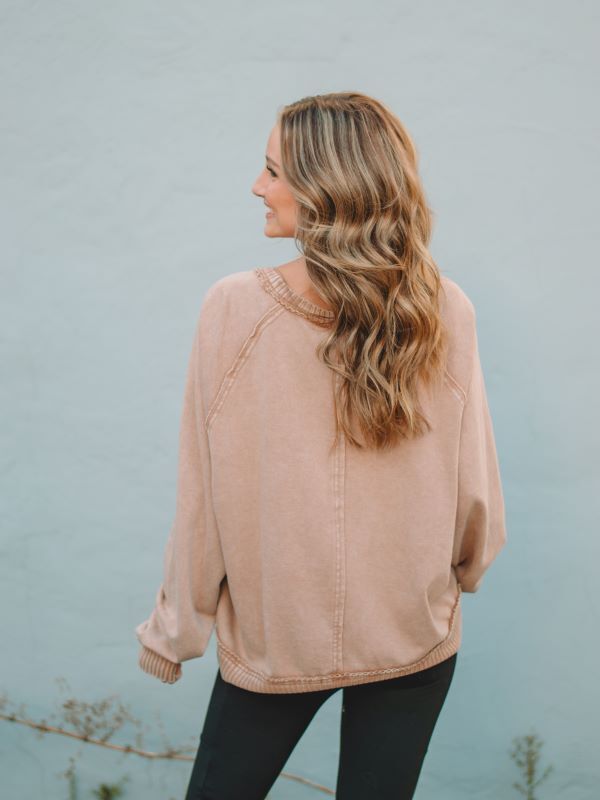 Patty Camel Long Sleeve Pullover