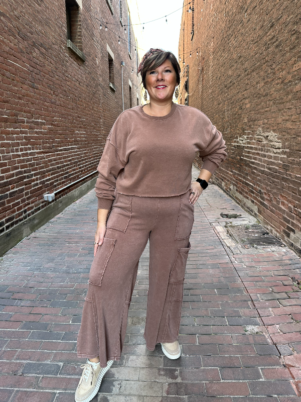 Carrie Chestnut Oversize Utility Sweatpants