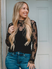 Lynn Lace Floral Top