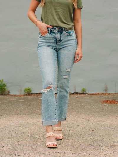 Lovervet Lt Wash High Rise Slim Straight Jean