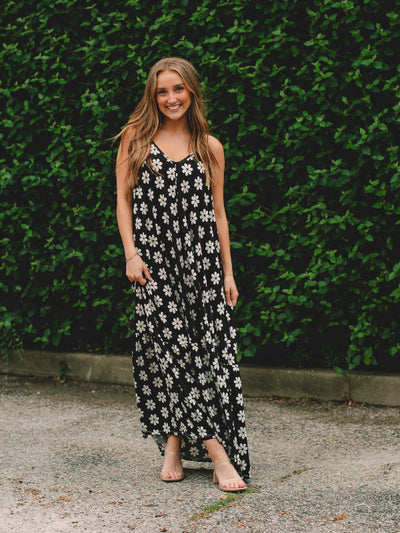 Nova Black Daisy Print Maxi Dress