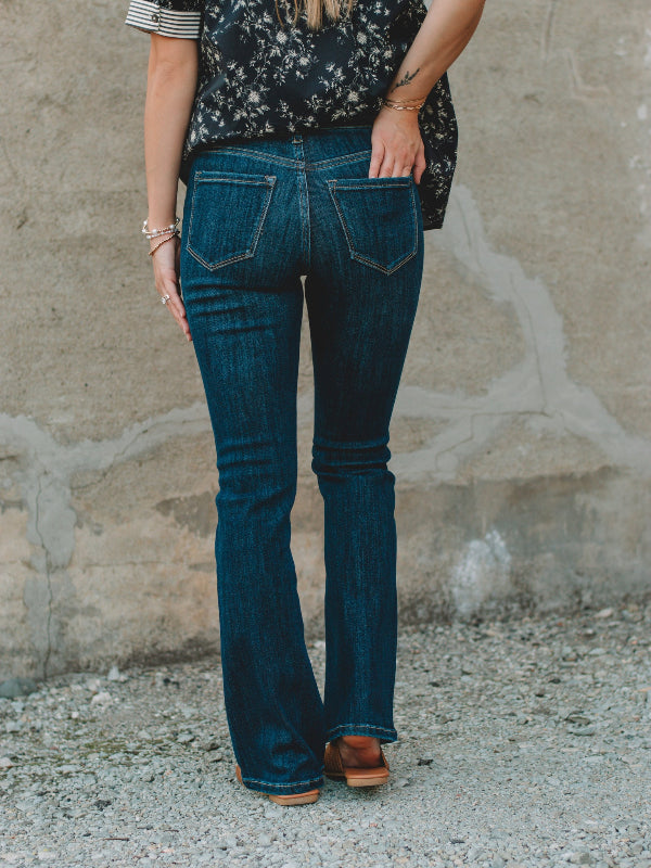 Kan Can Mid Rise Petite Bootcut Jean