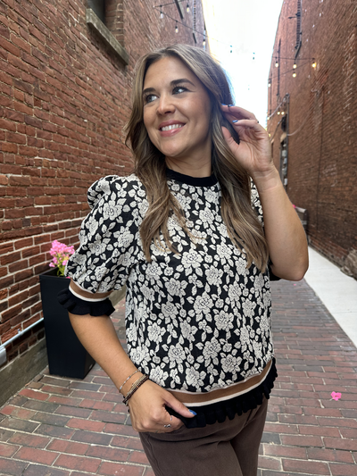 Annie Black/Lt Grey Puff Sleeve Top