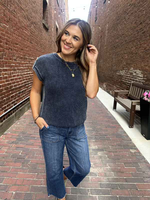 Liz Navy Short Tab Sleeve Sweater