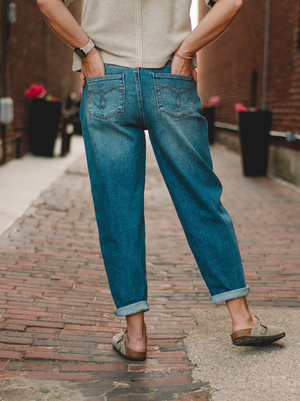 Judy Blue High Rise Barrel Jean