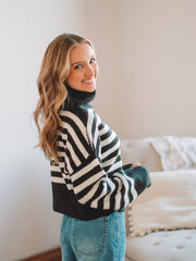 Jenny Black/Cream Long Sleeve Sweater