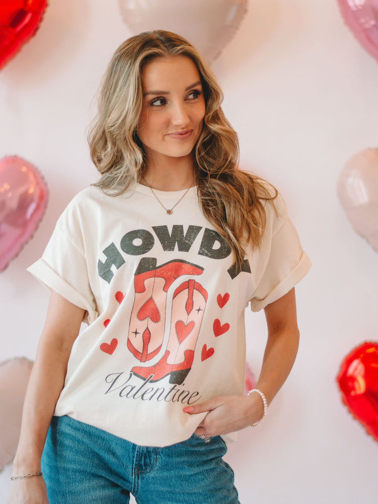 Ivory Howdy Valentine Graphic Tee