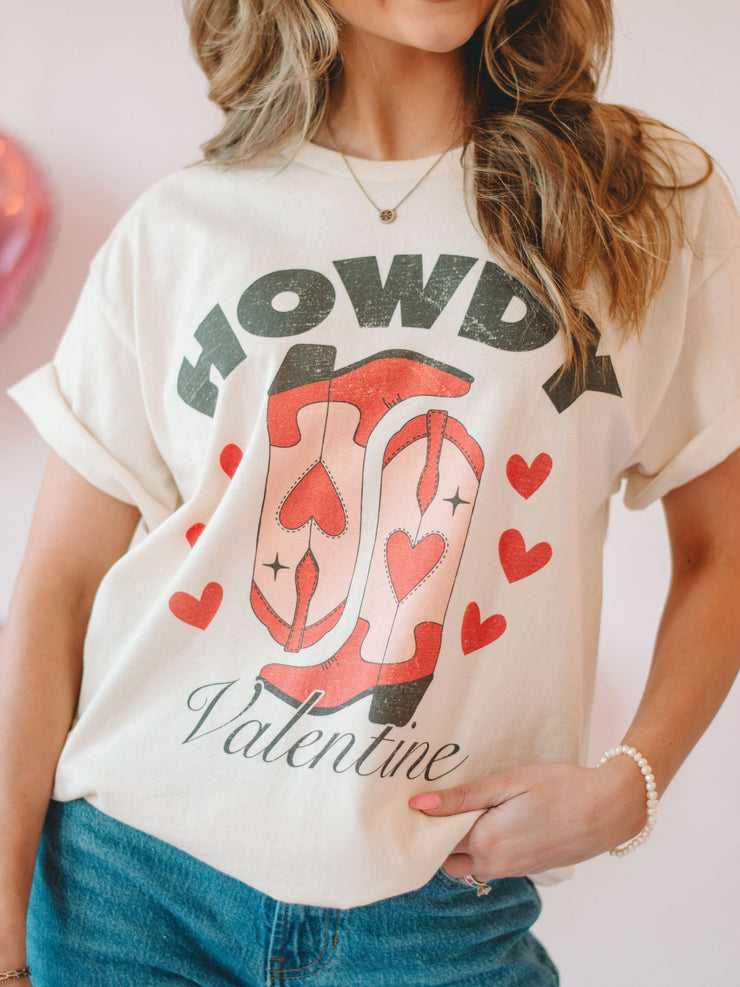 Ivory Howdy Valentine Graphic Tee